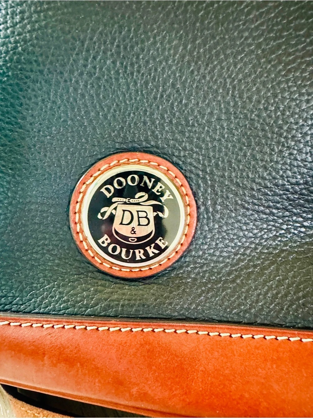 Dooney & Bourke Black & Brown Pebbled Leather Satchel w/Logo & Crossbody strap - Picture 3 of 16